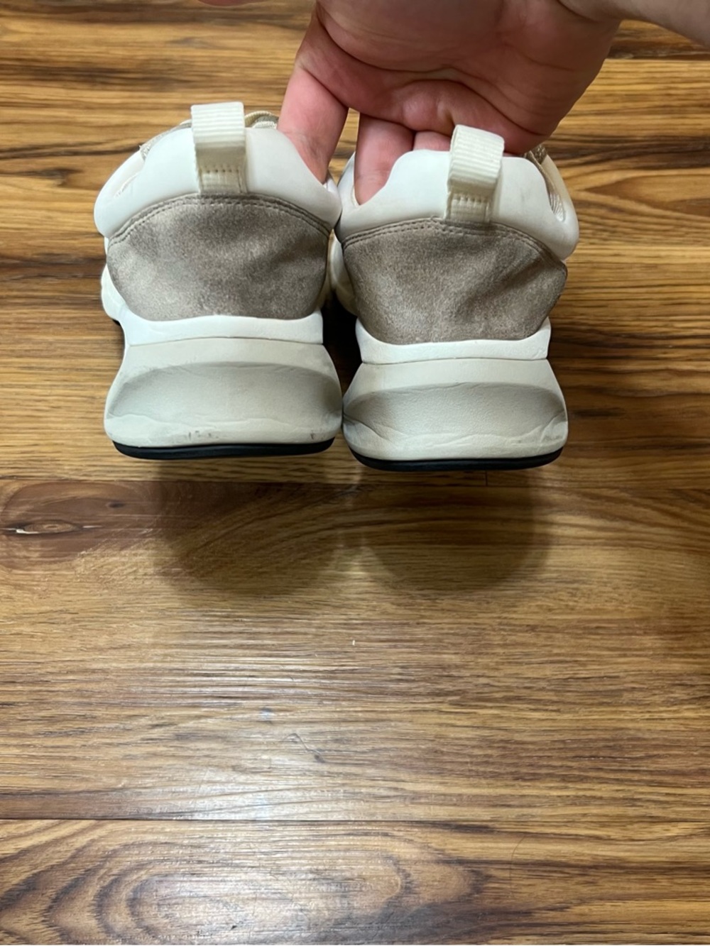 tory burch womens shoes - Picture 5 of 7